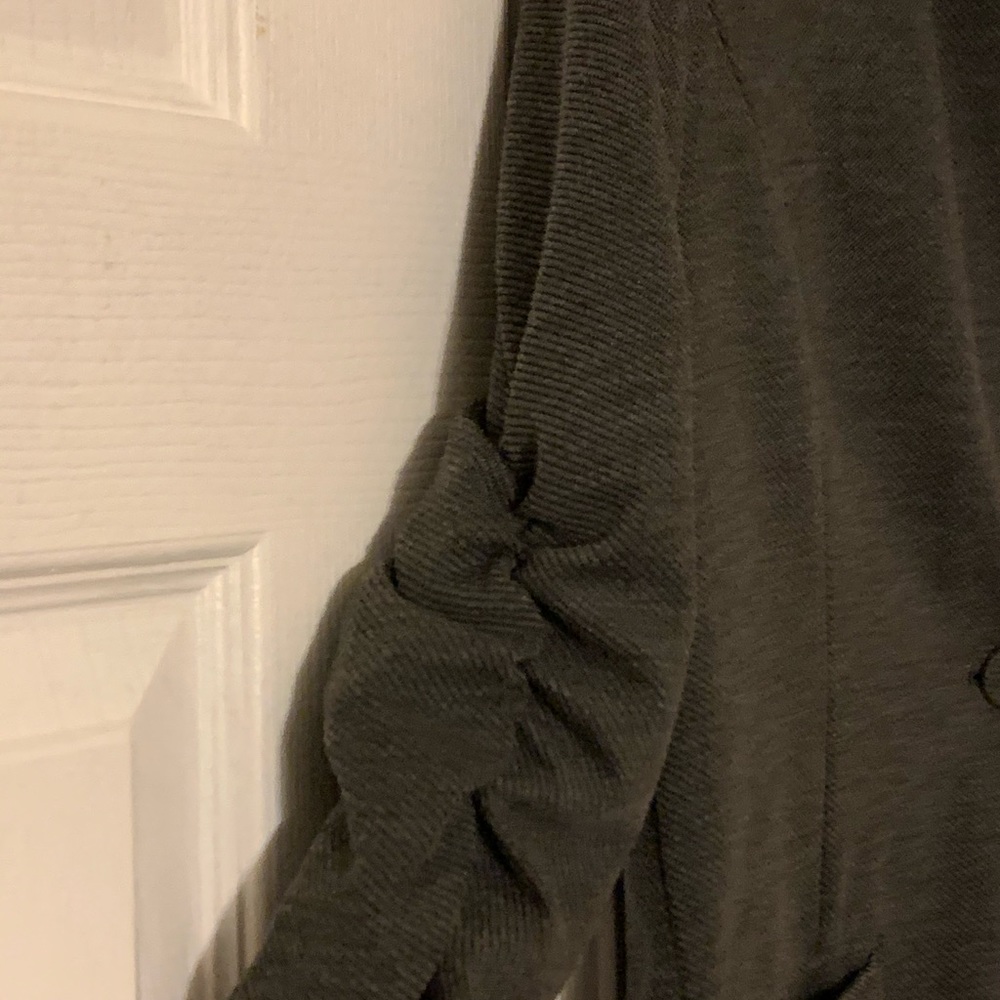 Jacket - Picture 3 of 6